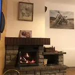 Prive Avec Vue Panoramique Sur Les Montagnes & Proche Alpstuga *