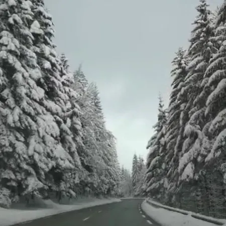 Individuel - Proche Stations De Ski&vue Sur Les Montagnes Chalet