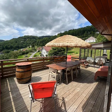 Prive Avec Vue Panoramique Sur Les Montagnes & Proche Horská chata La Bresse