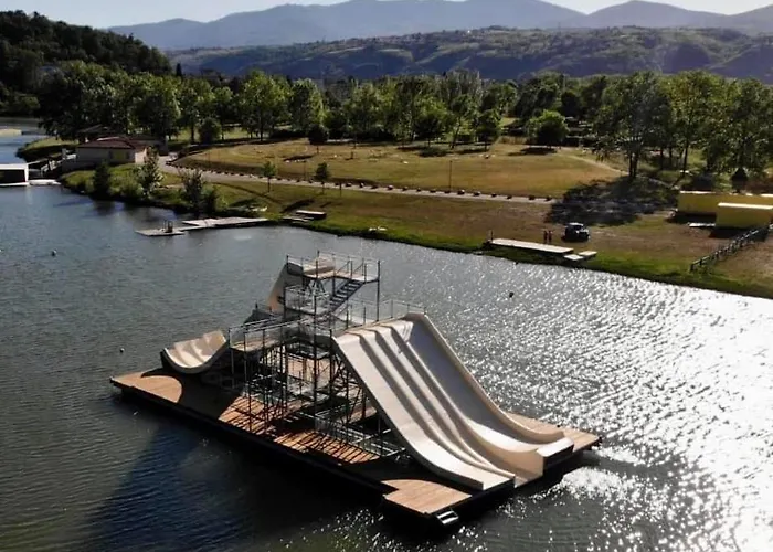 Prive Avec Vue Panoramique Sur Les Montagnes & Proche Chalet *