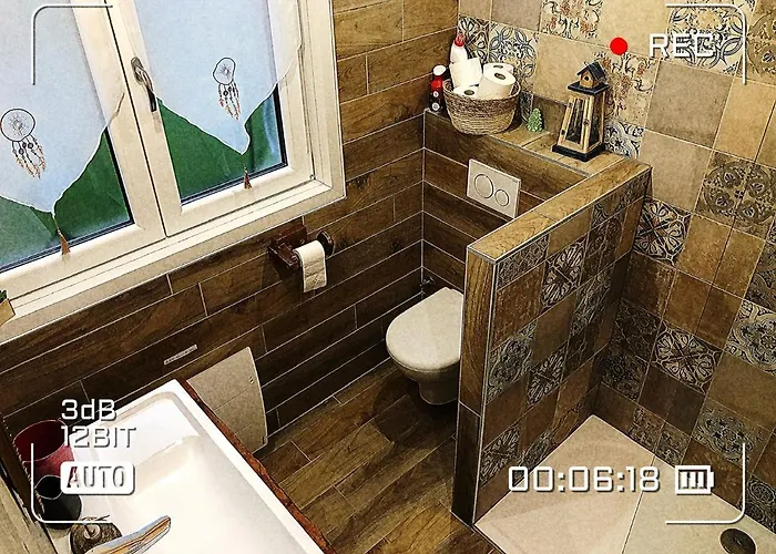 Prive Avec Vue Panoramique Sur Les Montagnes & Proche Chalet *