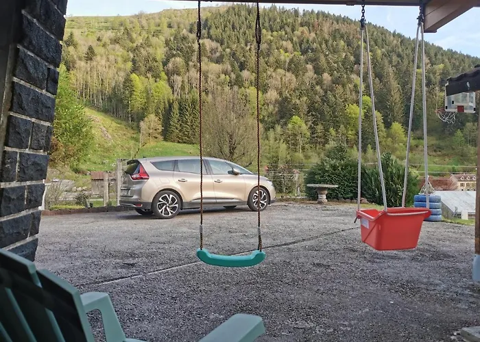 Prive Avec Vue Panoramique Sur Les Montagnes & Proche