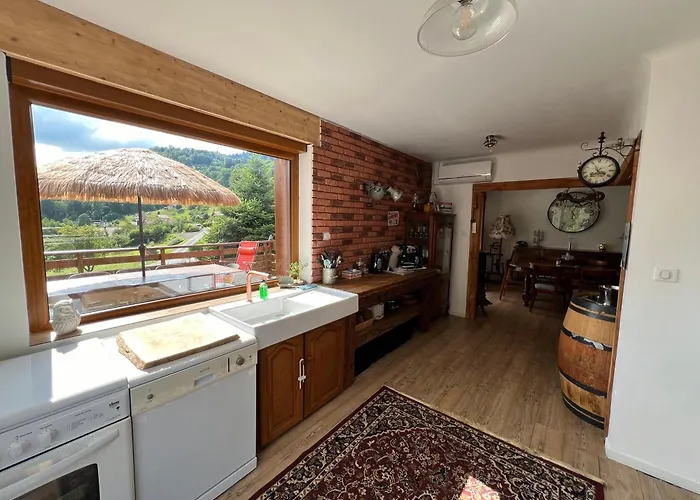 Prive Avec Vue Panoramique Sur Les Montagnes & Proche Chalet La Bresse